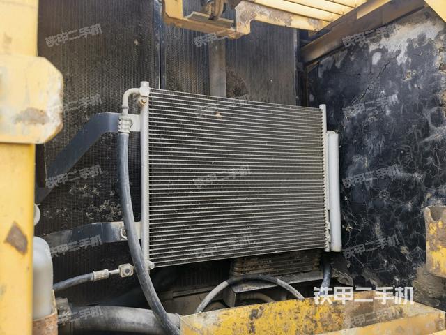 散熱器正面（大件艙室）