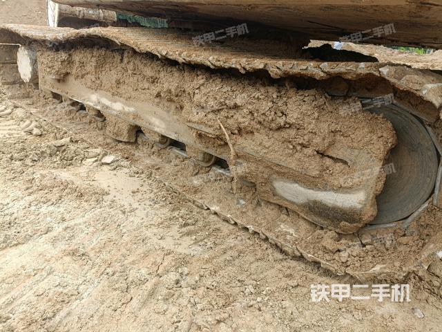 右侧履带整体（行走机构）