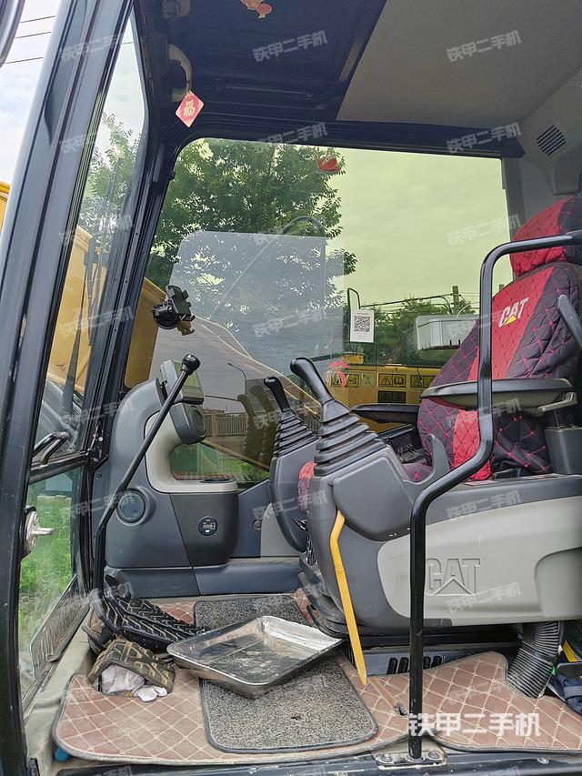 驾驶室整体（整机外观）