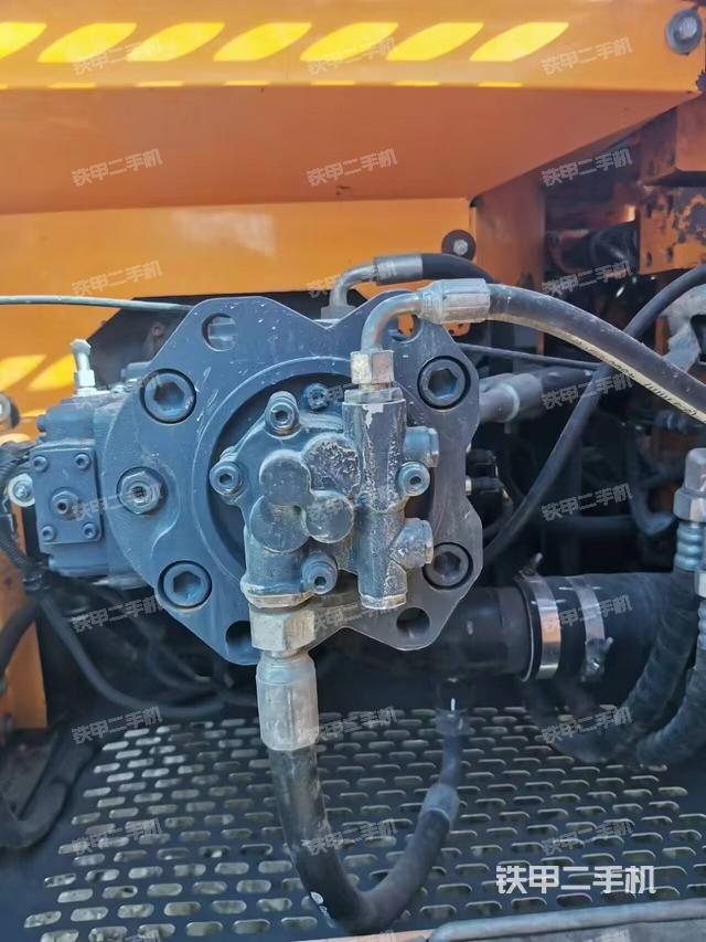 液壓泵室（大件艙室）