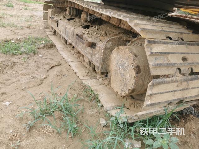 右側(cè)履帶整體（行走機(jī)構(gòu)）