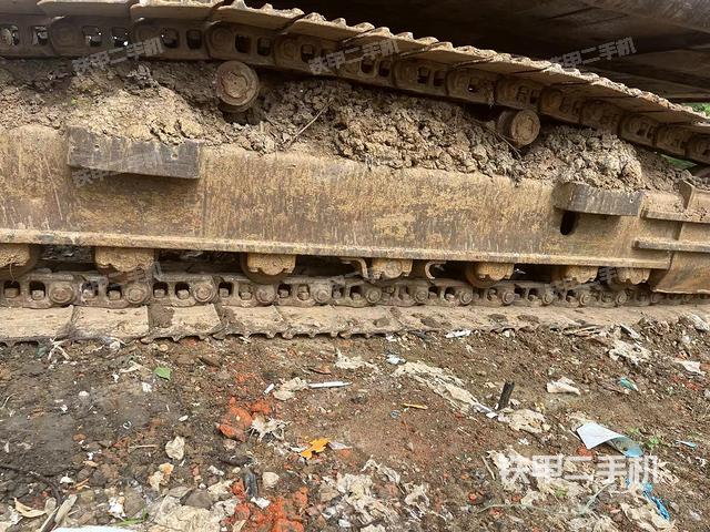 单侧履带整体（整机外观）