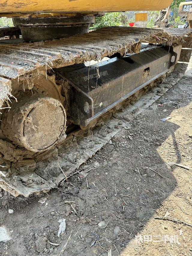 单侧履带整体（整机外观）