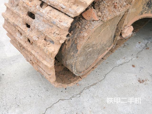 右侧行走马达盖板（行走机构）