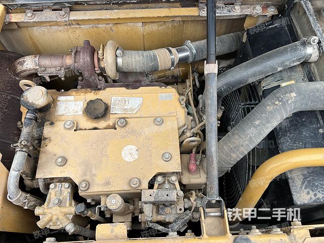 发动机整体俯视（整机外观）