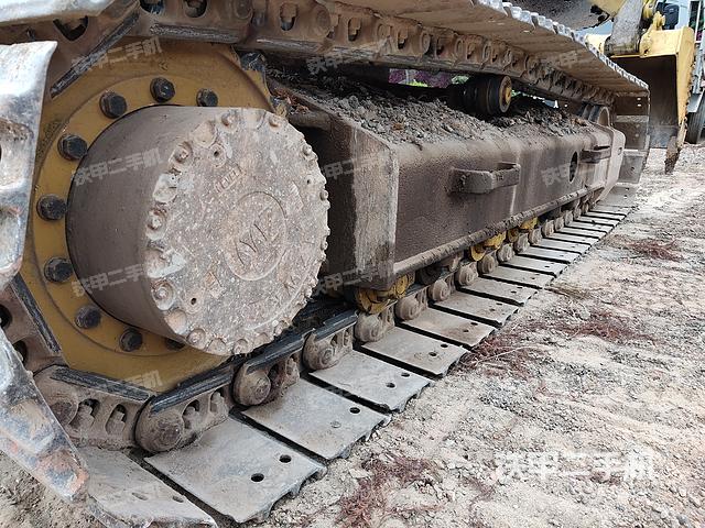 单侧履带整体（整机外观）