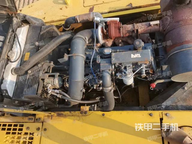 发动机整体俯视（整机外观）