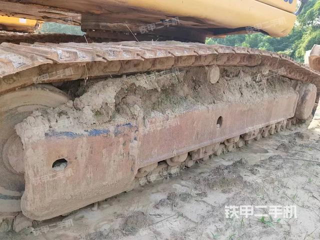 单侧履带整体（整机外观）