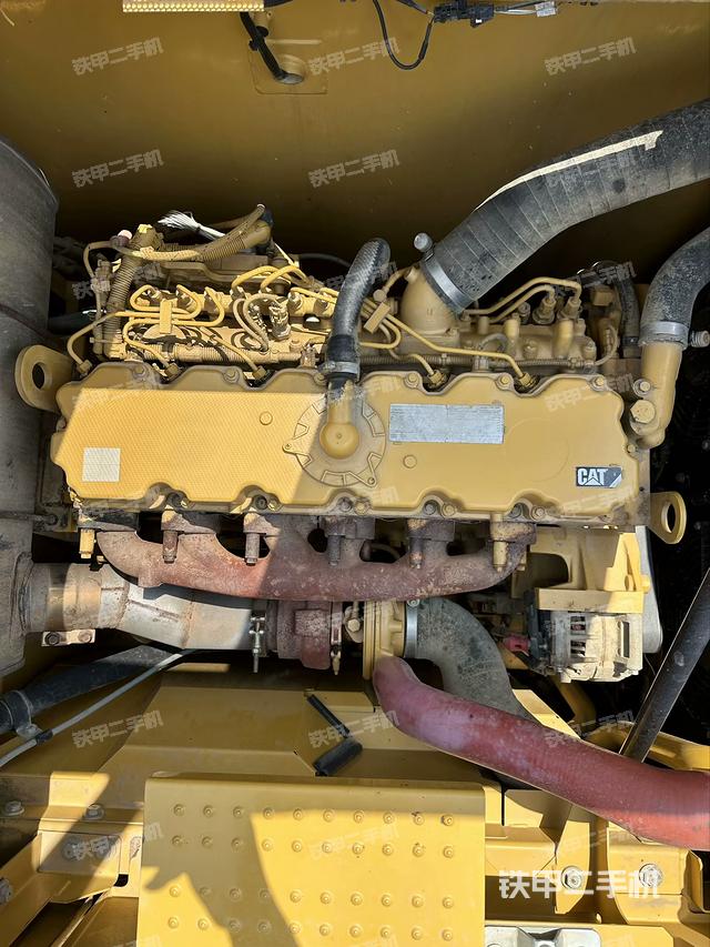 发动机整体俯视（整机外观）