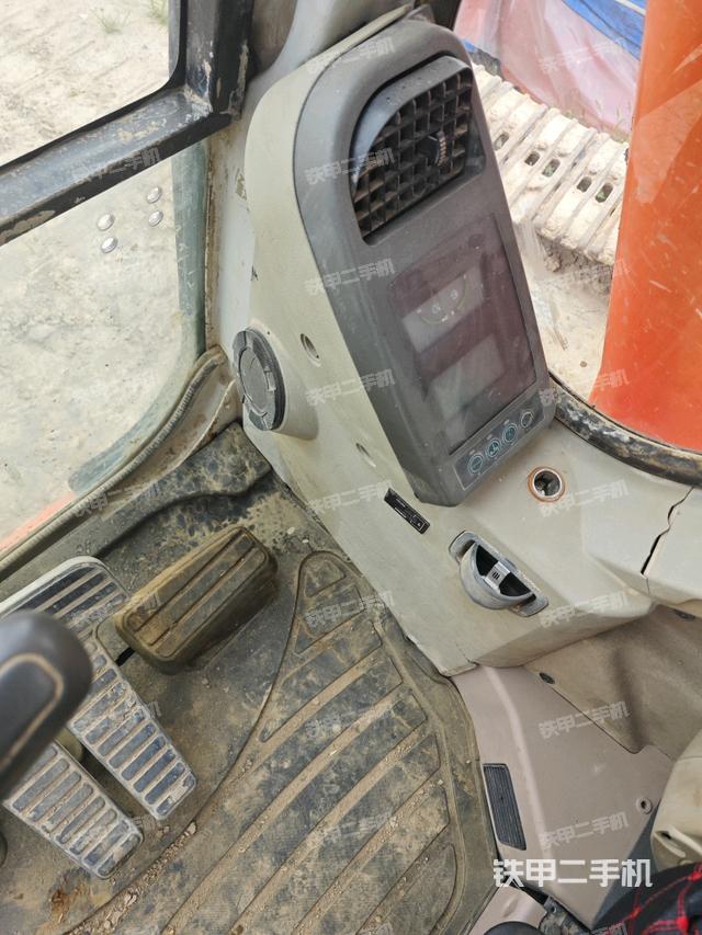 顯示屏?（駕駛室部分）