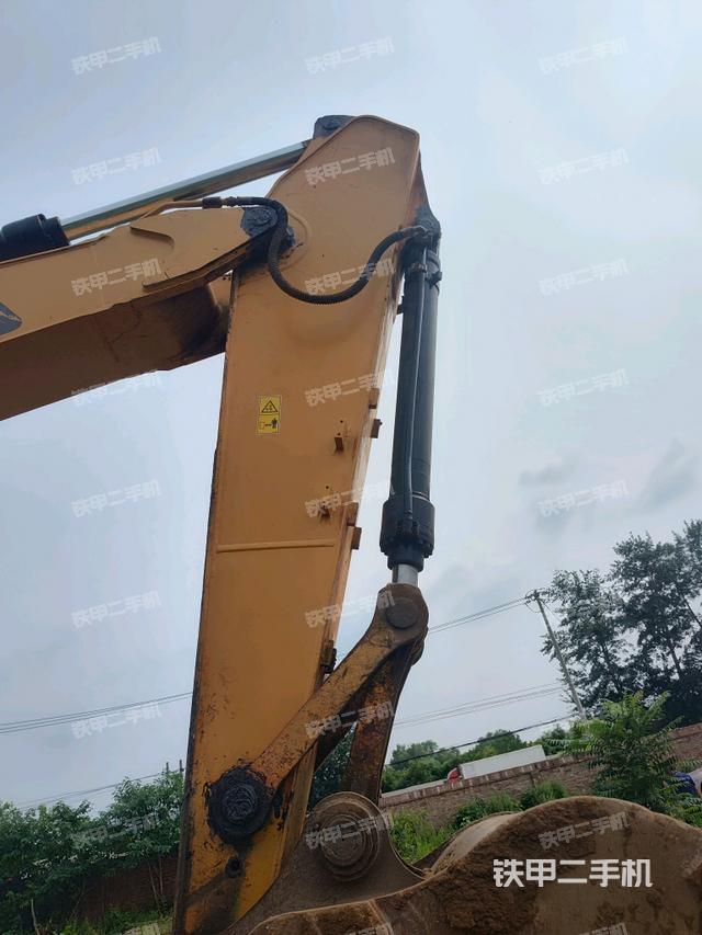 小臂整體左后（工作和回轉(zhuǎn)裝置）