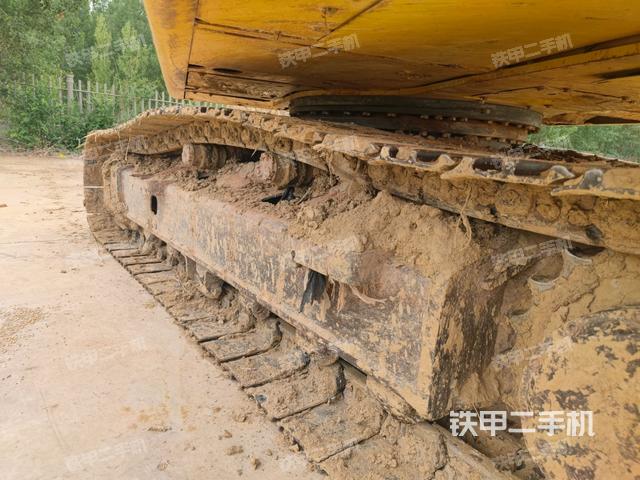 右側履帶整體（行走機構）