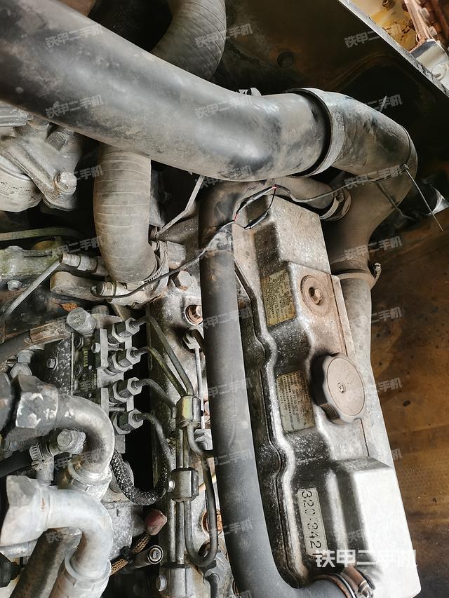 发动机整体俯视（整机外观）