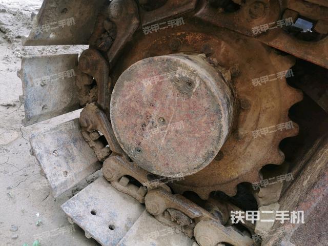 左驅(qū)動輪(行走機(jī)構(gòu)) 左驅(qū)動輪(行走機(jī)構(gòu))