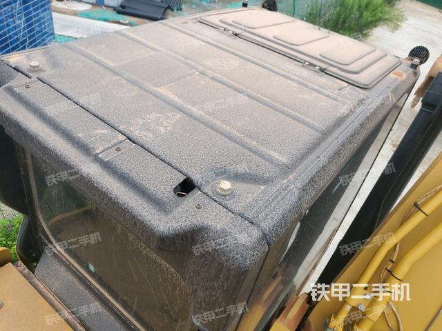 驾驶室顶部俯视（上车部件）