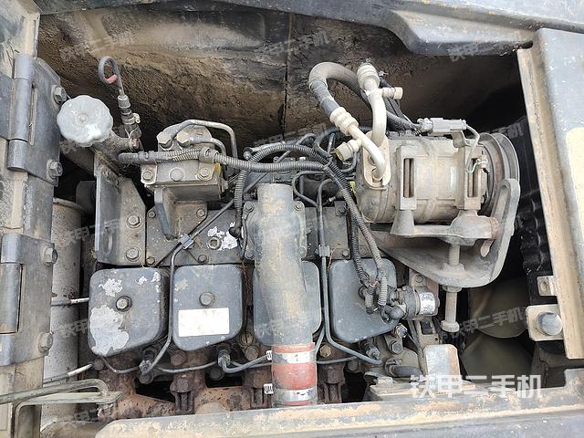 发动机整体俯视（整机外观）