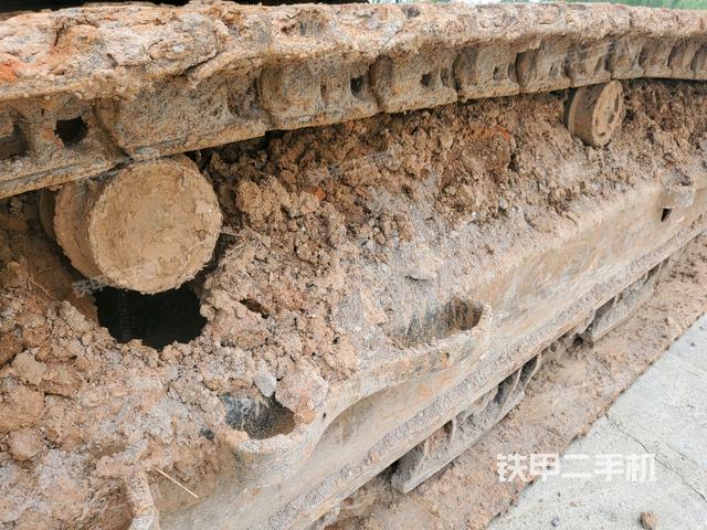 右侧履带整体（行走机构）