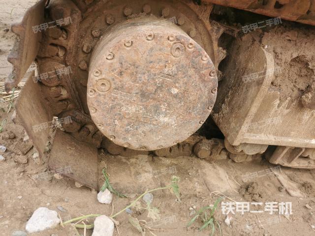 左驅(qū)動(dòng)輪（行走機(jī)構(gòu)）