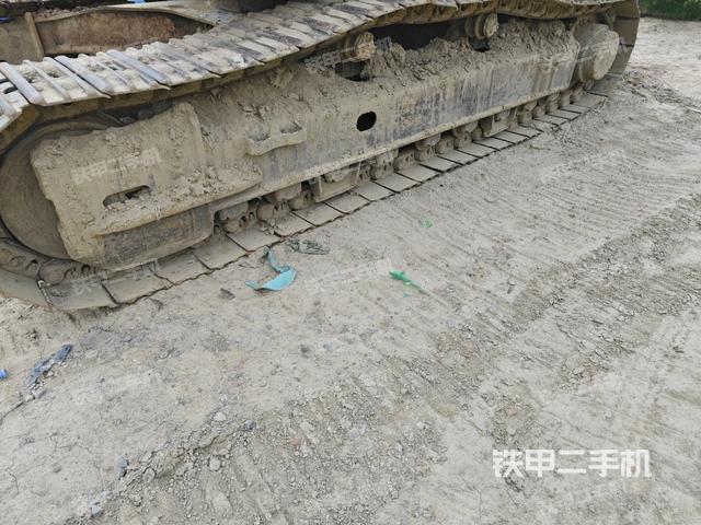 左側履帶整體?（行走機構）