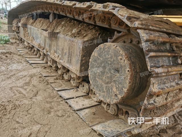 右側履帶整體（行走機構）