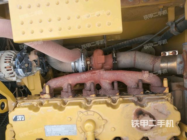 气门室盖螺丝特写（上车部件）