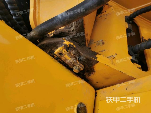 大臂根部?斜(工作和回轉(zhuǎn)裝置) 大臂根部?斜(工作和回轉(zhuǎn)裝置)
