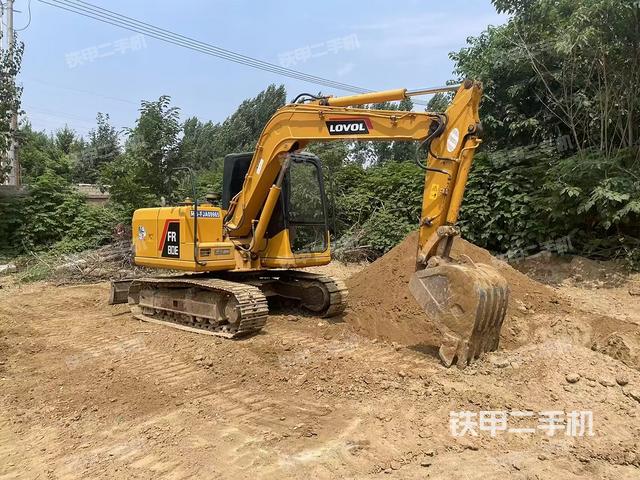 右前45(整機(jī)外觀) 右前45(整機(jī)外觀)