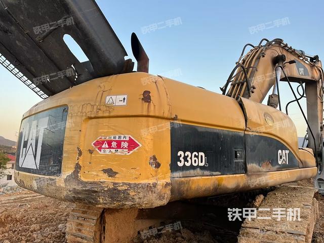 整机右后45°（整机外观）