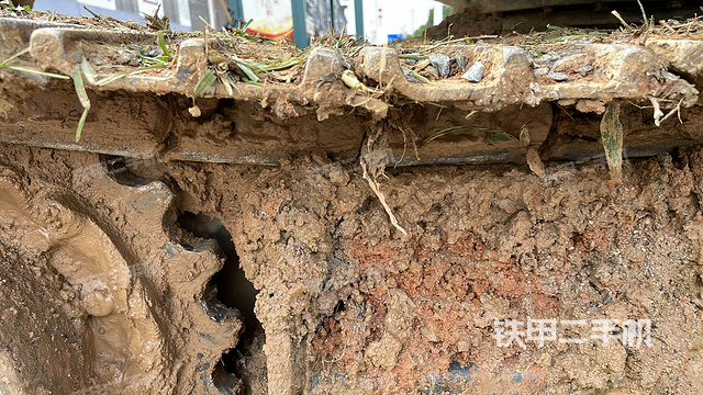 单侧履带整体（整机外观）