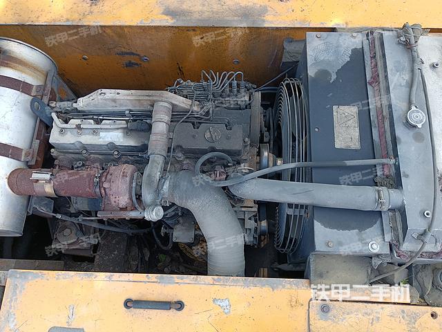 发动机整体俯视（整机外观）