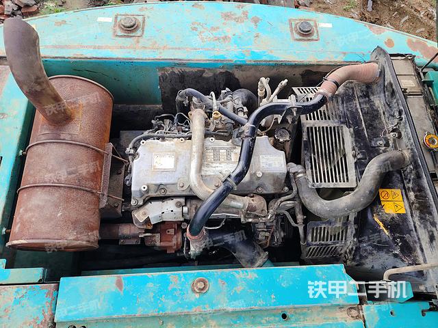 发动机整体俯视（整机外观）