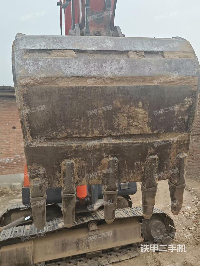 单侧履带整体（整机外观）