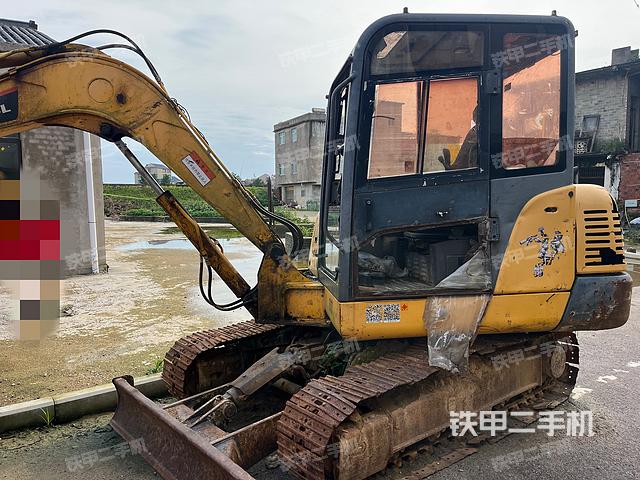 雷沃重工FR65E挖掘机