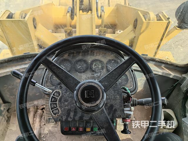 驾驶室工作台（整机外观及大件）