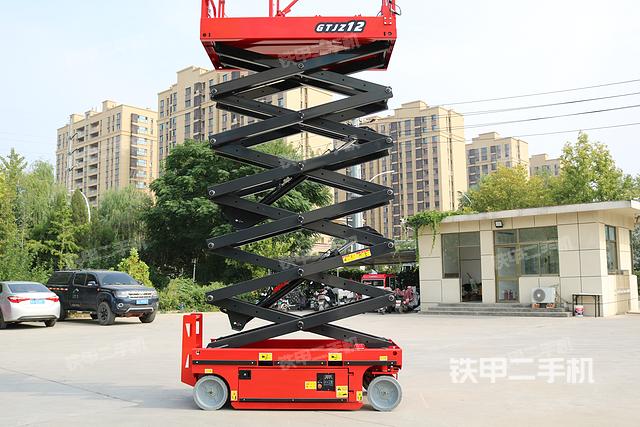 整机左侧（设备外观及核心部件）