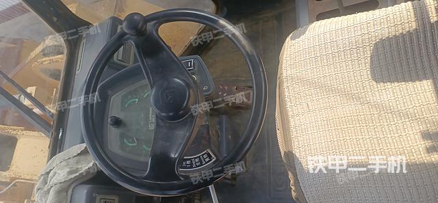 驾驶室操作台（整机外观及大件）