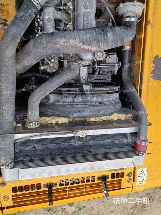 水箱+風(fēng)扇特寫(上車部件) 水箱+風(fēng)扇特寫(上車部件)