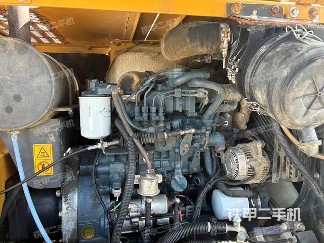 发动机整体俯视（整机外观）