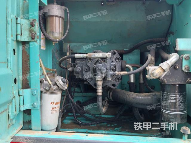 液壓泵室（大件艙室）