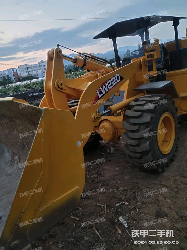 徐工LW188低矿王装载机