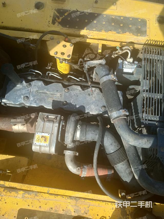 发动机整体俯视（整机外观）