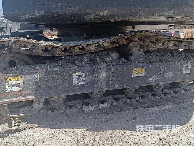 单侧履带整体（整机外观）