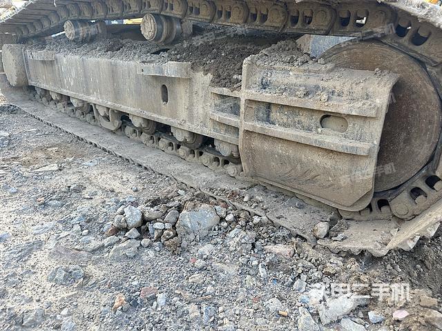 单侧履带整体（整机外观）