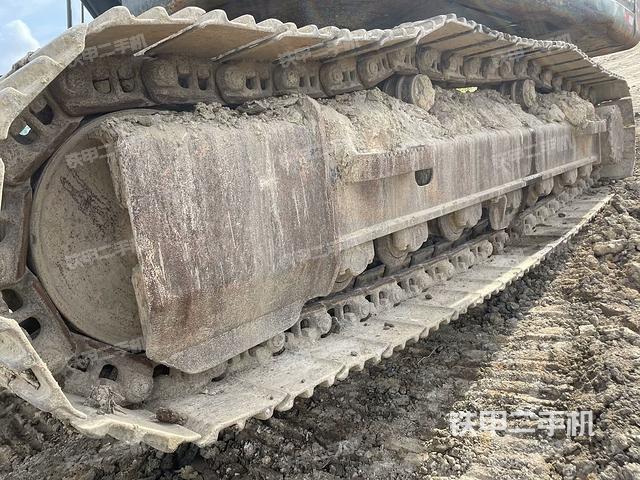 单侧履带整体（整机外观）