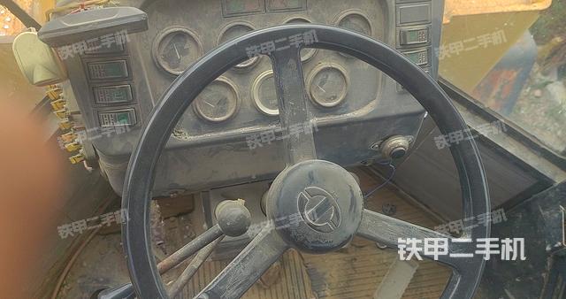 驾驶室操作台（整机外观及大件）