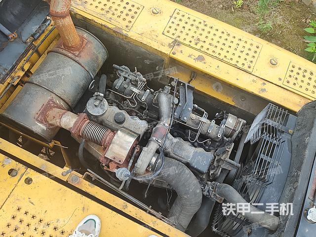 发动机整体俯视（整机外观）