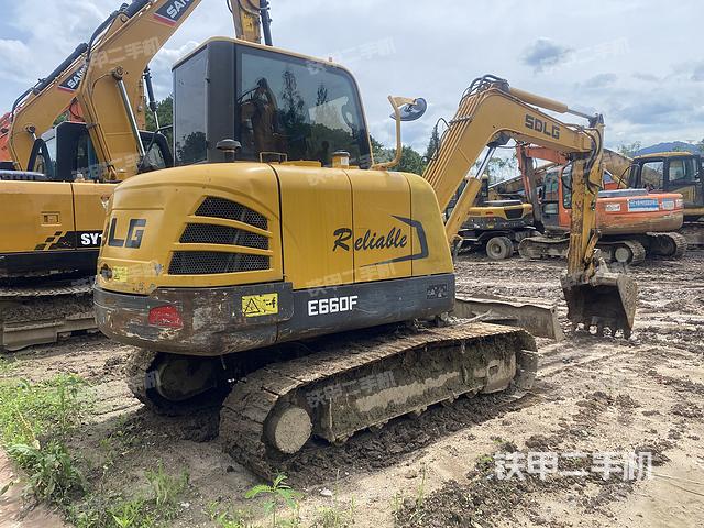 整机右后45°（整机外观）