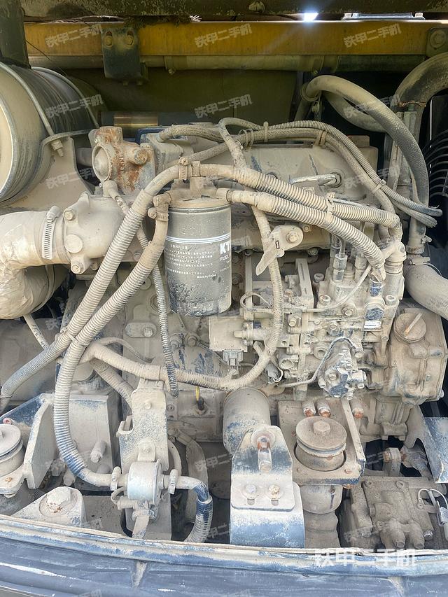 发动机整体俯视（整机外观）