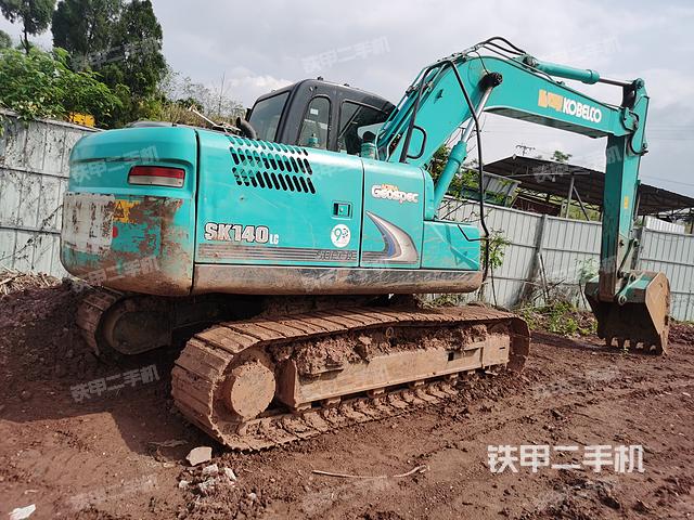 整机右后45°（整机外观）