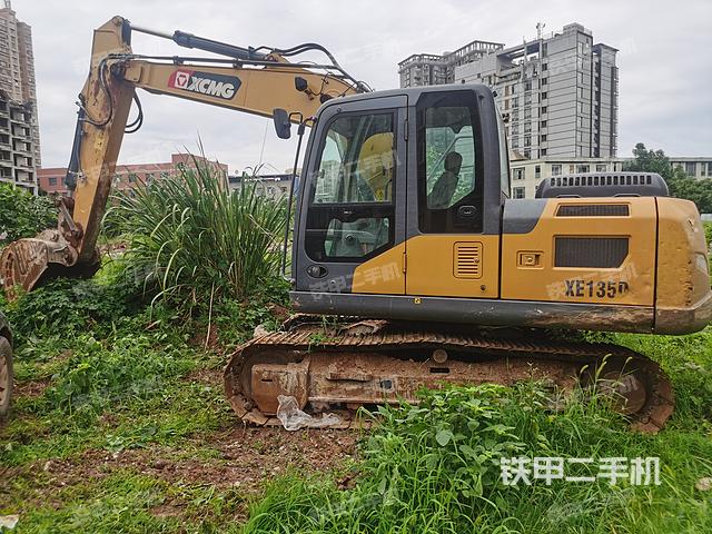 徐工XE135D挖掘机